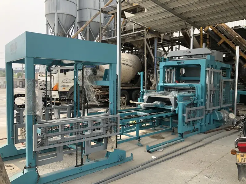 சிமென்ட் பிளாக் இயந்திரங்களைப் பற்றி நீங்கள் தெரிந்து கொள்ள வேண்டிய அனைத்தும்: வகைகள் மற்றும் ஹாப்பர் லிஃப்ட் வேகம் விளக்கப்பட்டது